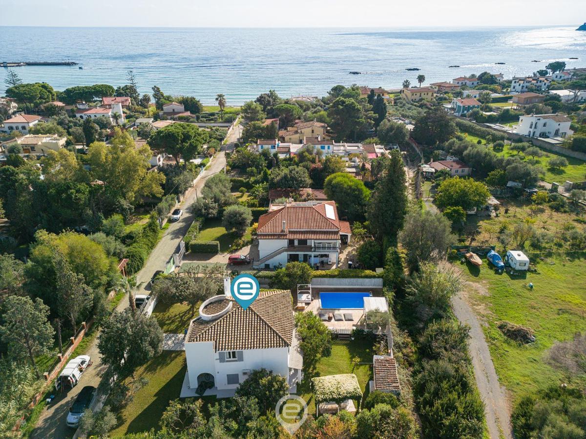 Villa Virago Porto Columbu - Perd'E Sali Экстерьер фото